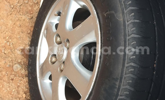 Acheter Occasion Voiture Toyota Allex Gris à Kampala, Ouganda Acheter Occasion Voiture Toyota Allex Gris à Kampala, Ouganda