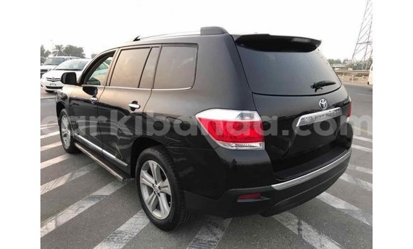 Buy Import Toyota Highlander Black Car in Import - Dubai in Uganda Buy Import Toyota Highlander Black Car in Import - Dubai in Uganda