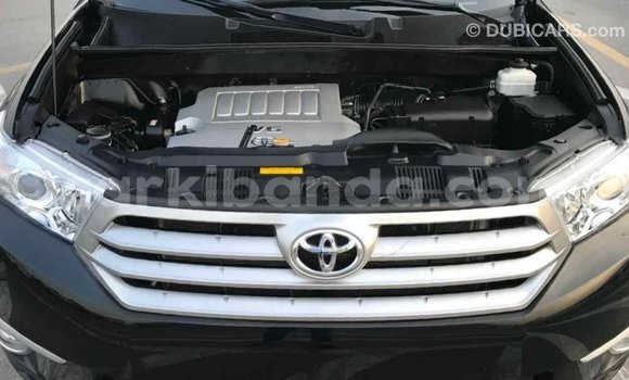 Buy Import Toyota Highlander Black Car in Import - Dubai in Uganda Buy Import Toyota Highlander Black Car in Import - Dubai in Uganda