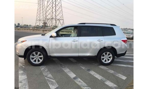 Buy Import Toyota Highlander Other Car in Import - Dubai in Uganda Buy Import Toyota Highlander Other Car in Import - Dubai in Uganda