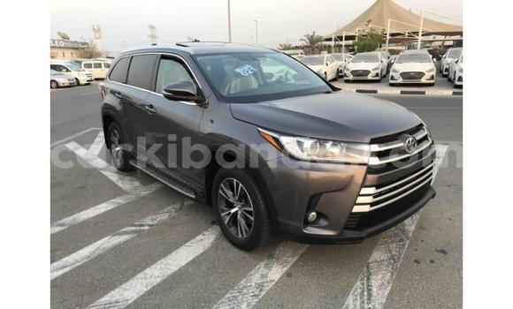 Buy Import Toyota Highlander Other Car in Import - Dubai in Uganda Buy Import Toyota Highlander Other Car in Import - Dubai in Uganda