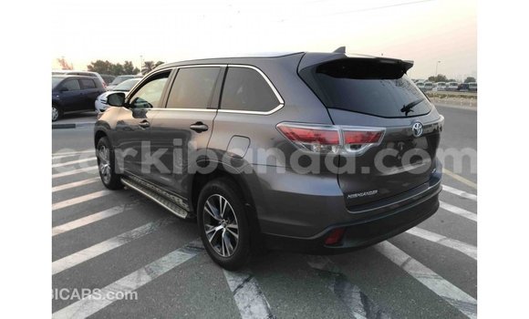 Buy Import Toyota Highlander Other Car in Import - Dubai in Uganda Buy Import Toyota Highlander Other Car in Import - Dubai in Uganda