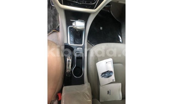 Gura Imported Geely Emgrand 7 White Imodoka i Import - Dubai mu Uganda Gura Imported Geely Emgrand 7 White Imodoka i Import - Dubai mu Uganda