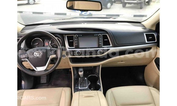 Buy Import Toyota Highlander Black Car in Import - Dubai in Uganda Buy Import Toyota Highlander Black Car in Import - Dubai in Uganda