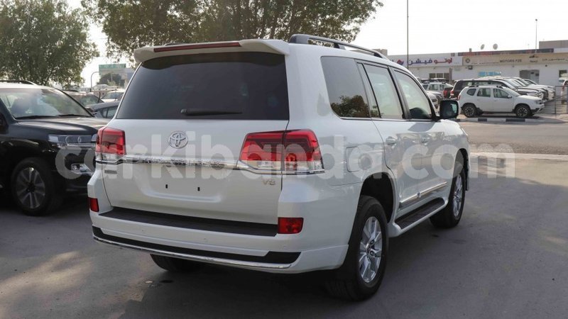 Big with watermark toyota land cruiser uganda import dubai 7845