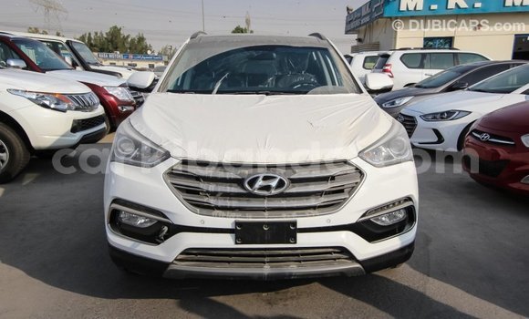 Buy Import Hyundai Santa Fe White Car in Import - Dubai in Uganda Buy Import Hyundai Santa Fe White Car in Import - Dubai in Uganda