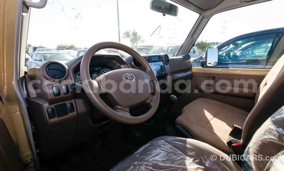 Buy Import Toyota Land Cruiser Beige Car in Import - Dubai in Uganda Buy Import Toyota Land Cruiser Beige Car in Import - Dubai in Uganda