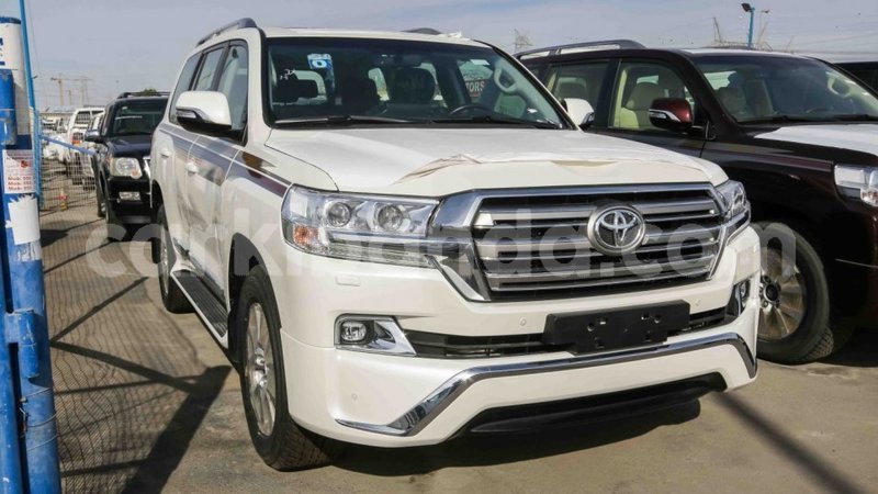 Big with watermark toyota land cruiser uganda import dubai 7875