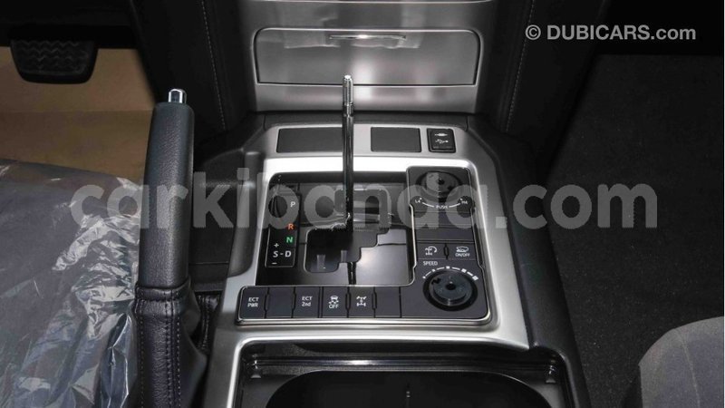 Big with watermark toyota land cruiser uganda import dubai 7875