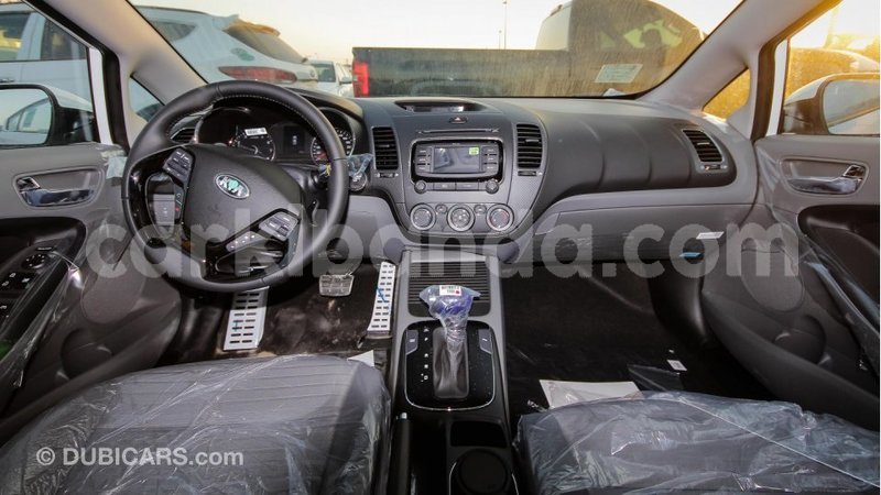 Big with watermark kia cerato uganda import dubai 7880