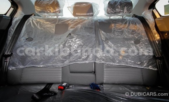 Acheter Import Voiture Kia Cerato Blanc à Import - Dubai, Ouganda Acheter Import Voiture Kia Cerato Blanc à Import - Dubai, Ouganda