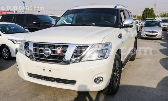 Gura Imported Nissan Patrol White Imodoka i Import - Dubai mu Uganda Gura Imported Nissan Patrol White Imodoka i Import - Dubai mu Uganda