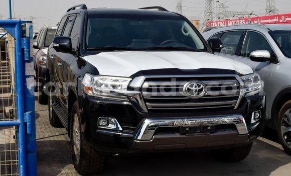Buy Import Toyota Land Cruiser Black Car in Import - Dubai in Uganda Buy Import Toyota Land Cruiser Black Car in Import - Dubai in Uganda