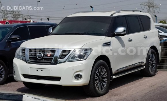 Gura Imported Nissan Patrol White Imodoka i Import - Dubai mu Uganda Gura Imported Nissan Patrol White Imodoka i Import - Dubai mu Uganda