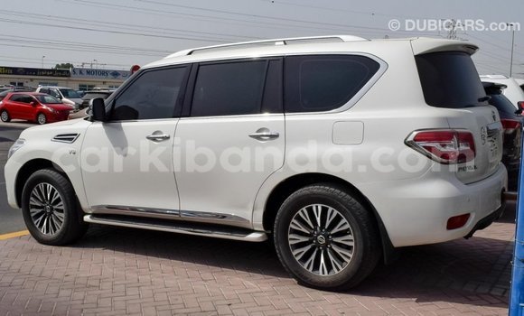 Gura Imported Nissan Patrol White Imodoka i Import - Dubai mu Uganda Gura Imported Nissan Patrol White Imodoka i Import - Dubai mu Uganda