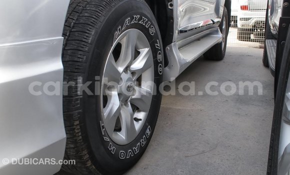 Acheter Import Voiture Toyota Prado Autre à Import - Dubai, Ouganda Acheter Import Voiture Toyota Prado Autre à Import - Dubai, Ouganda