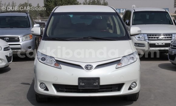 Nunua Imported Toyota Previa Nyeupe Gari ndani ya Import - Dubai nchini Uganda Nunua Imported Toyota Previa Nyeupe Gari ndani ya Import - Dubai nchini Uganda