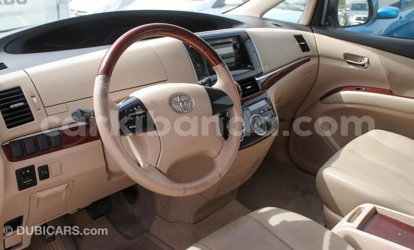 Nunua Imported Toyota Previa Nyeupe Gari ndani ya Import - Dubai nchini Uganda Nunua Imported Toyota Previa Nyeupe Gari ndani ya Import - Dubai nchini Uganda