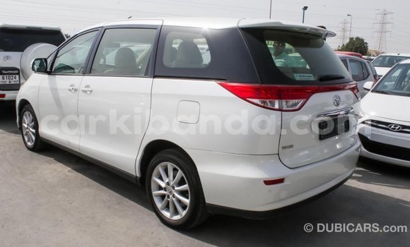 Nunua Imported Toyota Previa Nyeupe Gari ndani ya Import - Dubai nchini Uganda Nunua Imported Toyota Previa Nyeupe Gari ndani ya Import - Dubai nchini Uganda