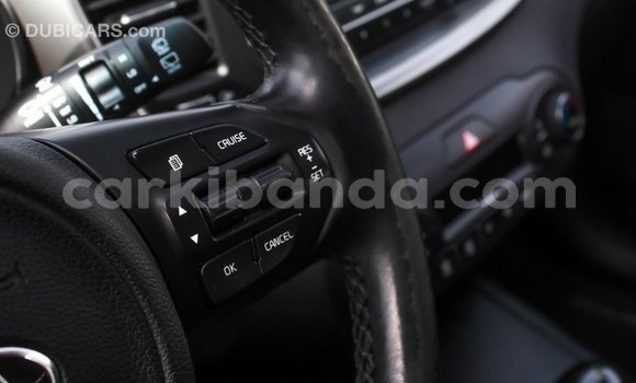Buy Import Kia Sorento Other Car in Import - Dubai in Uganda Buy Import Kia Sorento Other Car in Import - Dubai in Uganda