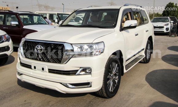 Buy Import Toyota Land Cruiser White Car in Import - Dubai in Uganda Buy Import Toyota Land Cruiser White Car in Import - Dubai in Uganda