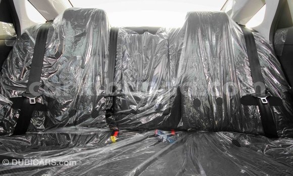 Acheter Import Voiture Hyundai Sonata Blanc à Import - Dubai, Ouganda Acheter Import Voiture Hyundai Sonata Blanc à Import - Dubai, Ouganda