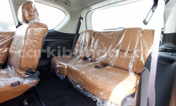 Gura Imported Nissan Patrol Brown Imodoka i Import - Dubai mu Uganda Gura Imported Nissan Patrol Brown Imodoka i Import - Dubai mu Uganda