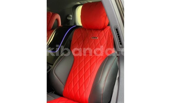 Acheter Import Voiture Lexus LX Noir à Import - Dubai, Ouganda Acheter Import Voiture Lexus LX Noir à Import - Dubai, Ouganda