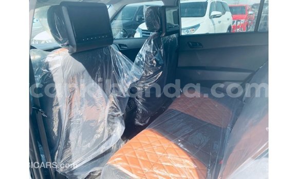 Gura Imported Hyundai Creta White Imodoka i Import - Dubai mu Uganda Gura Imported Hyundai Creta White Imodoka i Import - Dubai mu Uganda