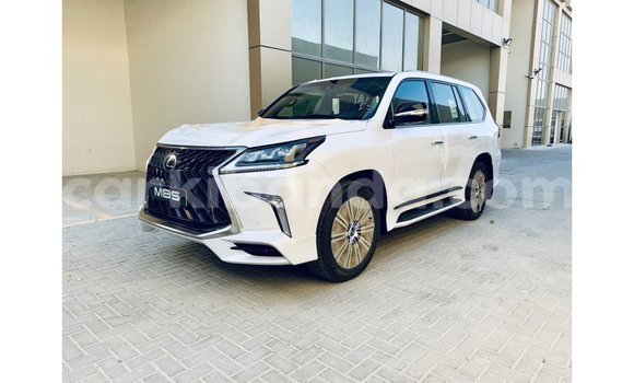 Gura Imported Lexus LX White Imodoka i Import - Dubai mu Uganda Gura Imported Lexus LX White Imodoka i Import - Dubai mu Uganda