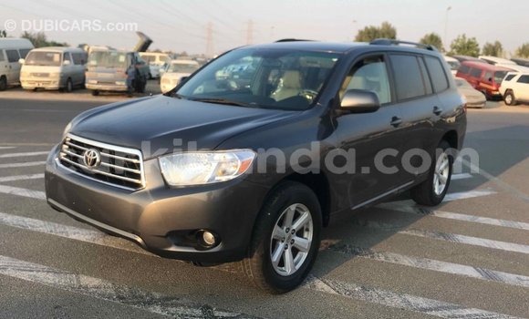 Buy Import Toyota Highlander Other Car in Import - Dubai in Uganda Buy Import Toyota Highlander Other Car in Import - Dubai in Uganda