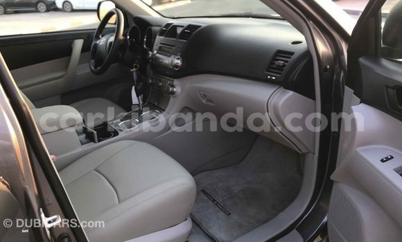 Buy Import Toyota Highlander Other Car in Import - Dubai in Uganda Buy Import Toyota Highlander Other Car in Import - Dubai in Uganda