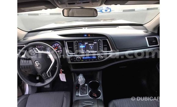 Buy Import Toyota Highlander Other Car in Import - Dubai in Uganda Buy Import Toyota Highlander Other Car in Import - Dubai in Uganda