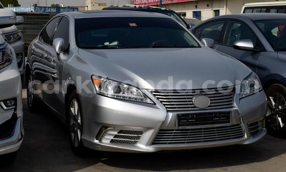 Nunua Imported Lexus ES Nyingine Gari ndani ya Import - Dubai nchini Uganda Nunua Imported Lexus ES Nyingine Gari ndani ya Import - Dubai nchini Uganda