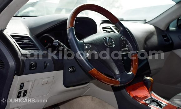Nunua Imported Lexus ES Nyingine Gari ndani ya Import - Dubai nchini Uganda Nunua Imported Lexus ES Nyingine Gari ndani ya Import - Dubai nchini Uganda