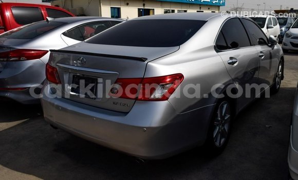 Nunua Imported Lexus ES Nyingine Gari ndani ya Import - Dubai nchini Uganda Nunua Imported Lexus ES Nyingine Gari ndani ya Import - Dubai nchini Uganda