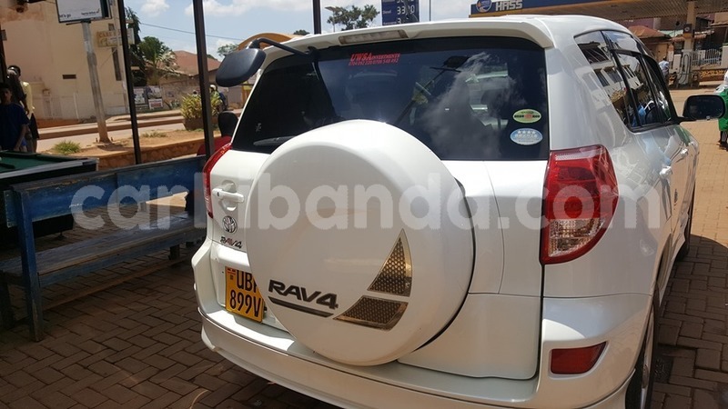 Big with watermark toyota rav4 uganda kampala 7980