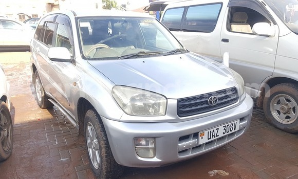Acheter Occasion Voiture Toyota RAV4 Gris à Kampala, Ouganda Acheter Occasion Voiture Toyota RAV4 Gris à Kampala, Ouganda