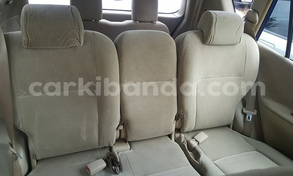 Acheter Occasion Voiture Toyota Spacio Bleu à Kampala, Ouganda Acheter Occasion Voiture Toyota Spacio Bleu à Kampala, Ouganda