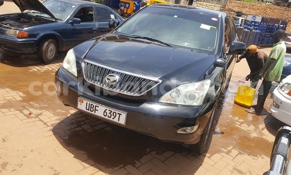 Acheter Occasion Voiture Toyota Harrier Noir à Kampala, Ouganda Acheter Occasion Voiture Toyota Harrier Noir à Kampala, Ouganda