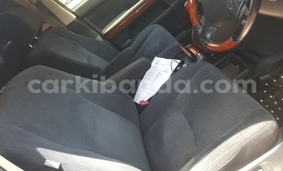 Acheter Occasion Voiture Toyota Harrier Noir à Kampala, Ouganda Acheter Occasion Voiture Toyota Harrier Noir à Kampala, Ouganda