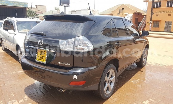 Acheter Occasion Voiture Toyota Harrier Noir à Kampala, Ouganda Acheter Occasion Voiture Toyota Harrier Noir à Kampala, Ouganda