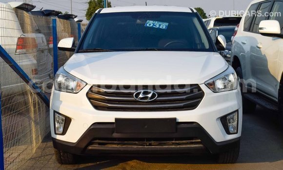 Acheter Import Voiture Hyundai Creta Blanc à Import - Dubai, Ouganda Acheter Import Voiture Hyundai Creta Blanc à Import - Dubai, Ouganda