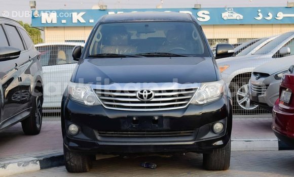 Gura Imported Toyota Fortuner Black Imodoka i Import - Dubai mu Uganda Gura Imported Toyota Fortuner Black Imodoka i Import - Dubai mu Uganda