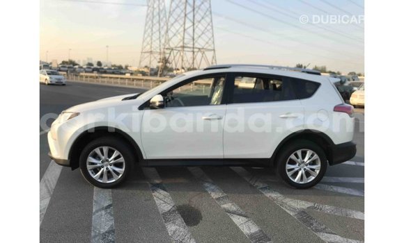 Buy Import Toyota 4Runner White Car in Import - Dubai in Uganda Buy Import Toyota 4Runner White Car in Import - Dubai in Uganda