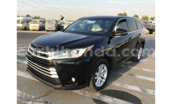 Buy Import Toyota Highlander Black Car in Import - Dubai in Uganda Buy Import Toyota Highlander Black Car in Import - Dubai in Uganda