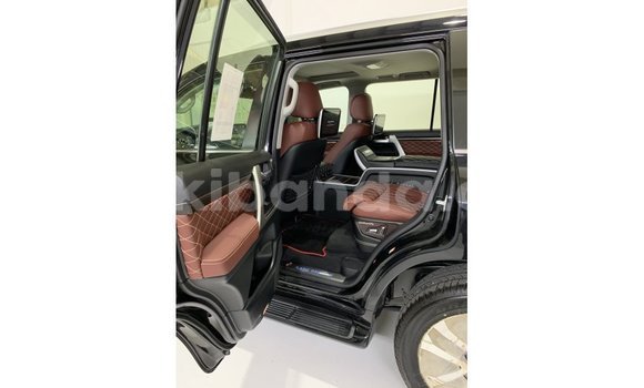 Buy Import Toyota Land Cruiser Black Car in Import - Dubai in Uganda Buy Import Toyota Land Cruiser Black Car in Import - Dubai in Uganda