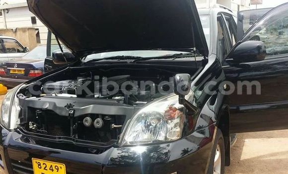 Acheter Occasion Voiture Toyota Prado Noir à Kampala, Ouganda Acheter Occasion Voiture Toyota Prado Noir à Kampala, Ouganda