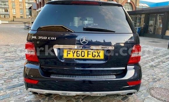 Gura Yakoze Mercedes‒Benz ML–Class Other Imodoka i Kampala mu Uganda Gura Yakoze Mercedes‒Benz ML–Class Other Imodoka i Kampala mu Uganda