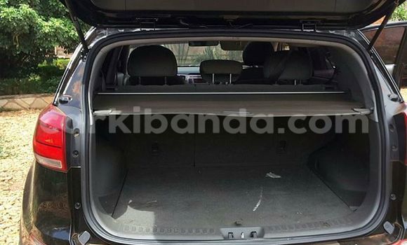 Acheter Occasion Voiture Kia Sportage Noir à Kampala, Ouganda Acheter Occasion Voiture Kia Sportage Noir à Kampala, Ouganda